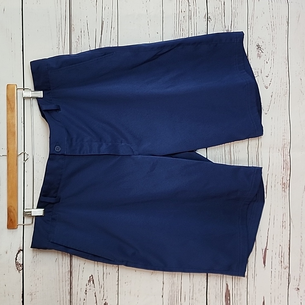 Nike Golf Shorts 40
